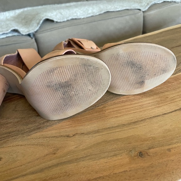 Alias Mae heels - Picture 6 of 7